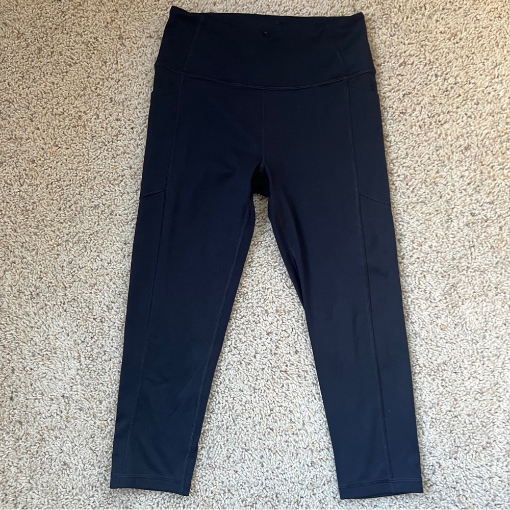 Victorias Secret Small Black On Point Crossfit Yoga Workout Active Leggings - Picture 5 of 9